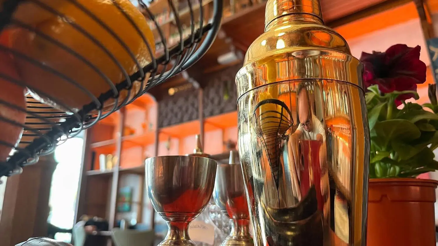 Varone - Vermutería & Ccoctelería